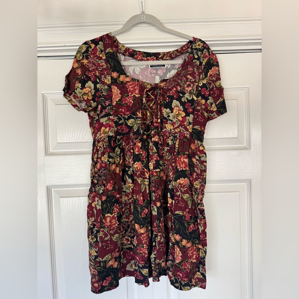 Vintage Floral Lace-Up Short Sleeve Women’s babydoll dress  - Burgundy